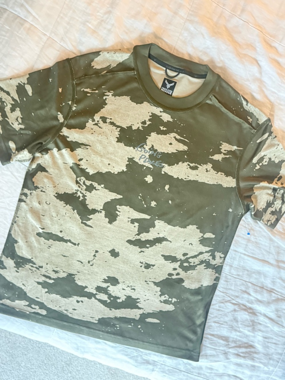 Green and Cream Short Sleeve Graphic Tee